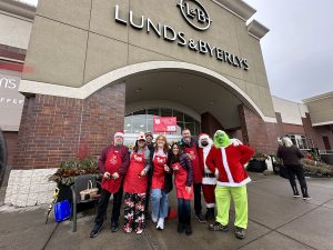 Salvation Army bell ringing 2023